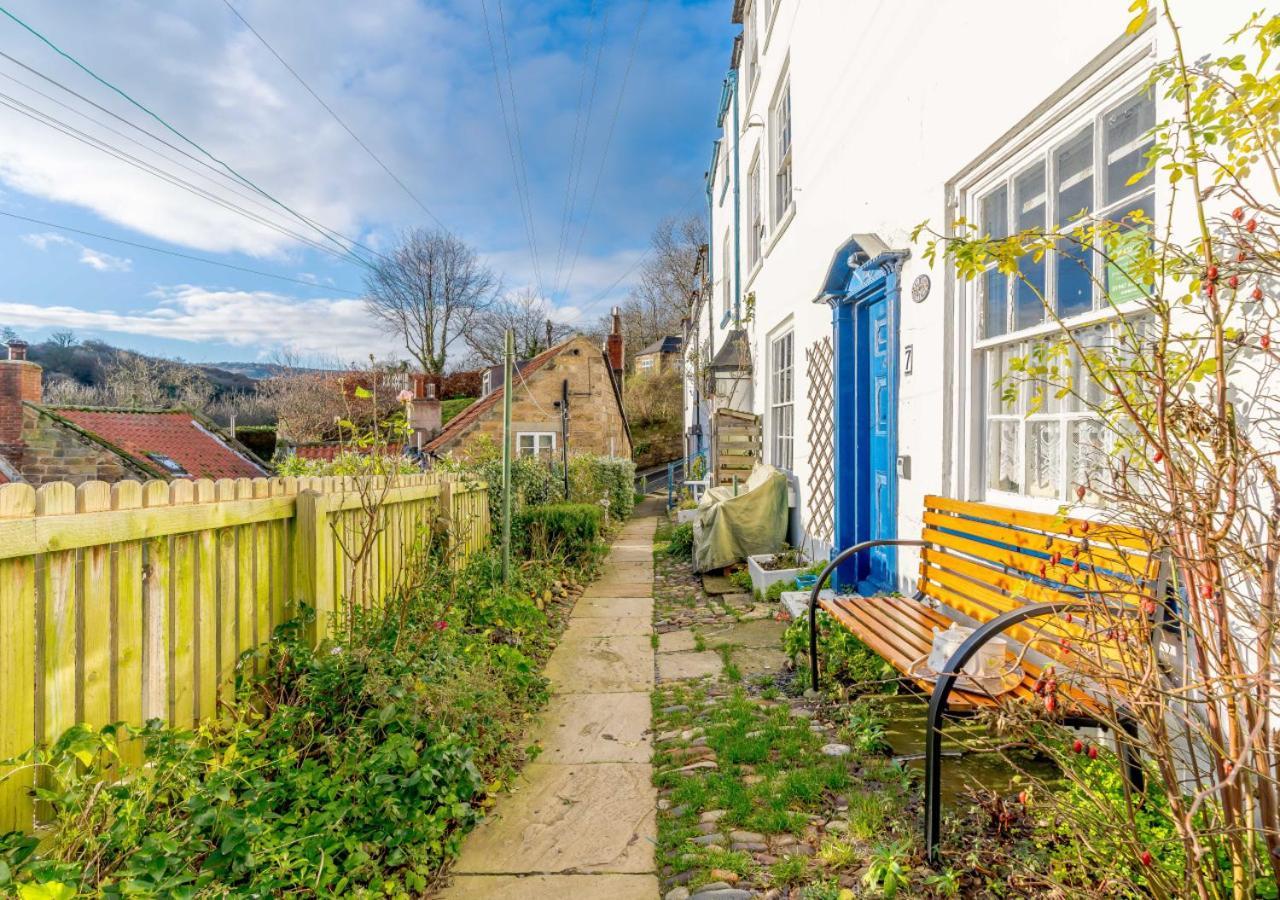 Alice Cottage Robin Hood's Bay Eksteriør billede