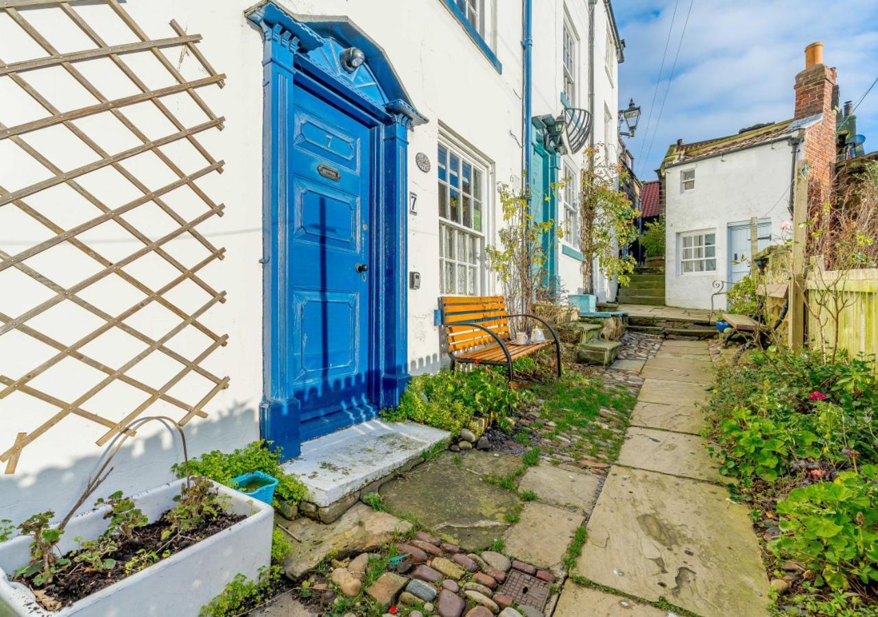 Alice Cottage Robin Hood's Bay Eksteriør billede